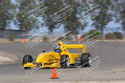 media/May-01-2022-CalClub SCCA (Sun) [[03a481c204]]/Group 6/Qualifying (I5)/